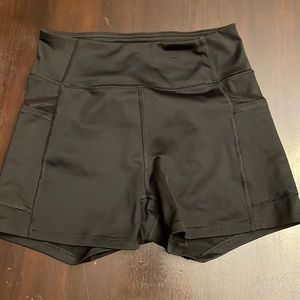 💲limited time price drop💲Fila sport black shorts